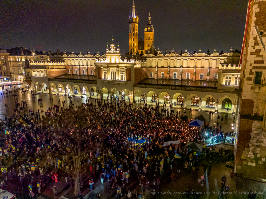 bs-230218-jg1_230218_dji_0318.jpg-UA, Ukraina, Rocznica  Autor: B. Świerzowski