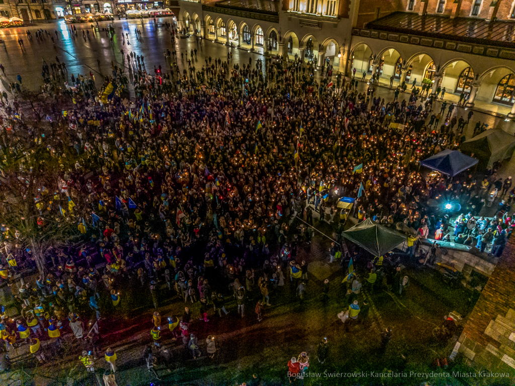 bs-230218-jg1_230218_dji_0334.jpg-UA, Ukraina, Rocznica  Autor: B. Świerzowski