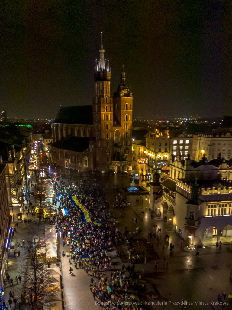 bs-230218-jg1_230218_dji_0357.jpg-UA, Ukraina, Rocznica  Autor: B. Świerzowski