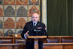 umk_4980.jpg-straż, pożarna, Majchrowski, narada, komndaci, Fryczek, strażacy, hejnał