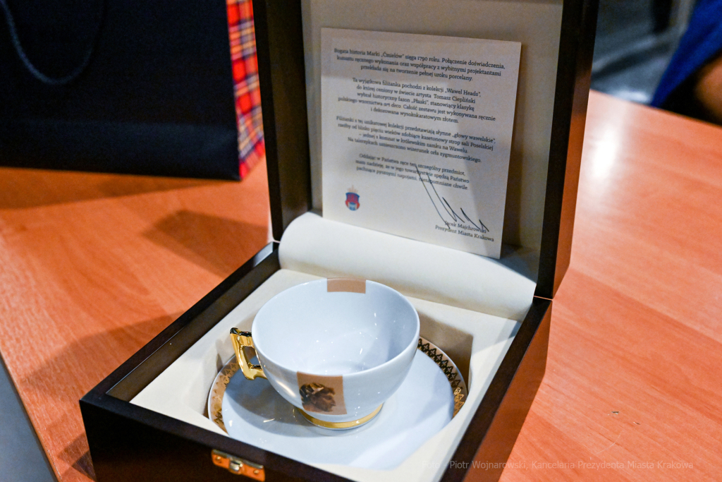 umk_6909.jpg-jubileusz, Kadłuczka, Andrzej, profesor, 80 lat, Majchrowski, 2023, podziemia  Autor: P. Wojnarowski