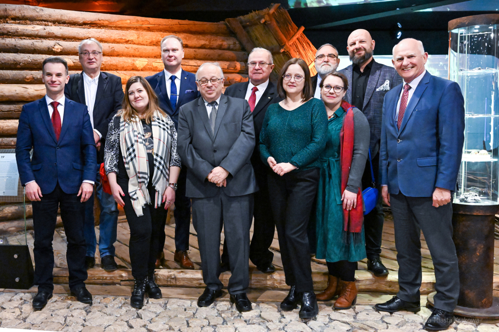 umk_7358.jpg-jubileusz, Kadłuczka, Andrzej, profesor, 80 lat, Majchrowski, 2023, podziemia  Autor: P. Wojnarowski