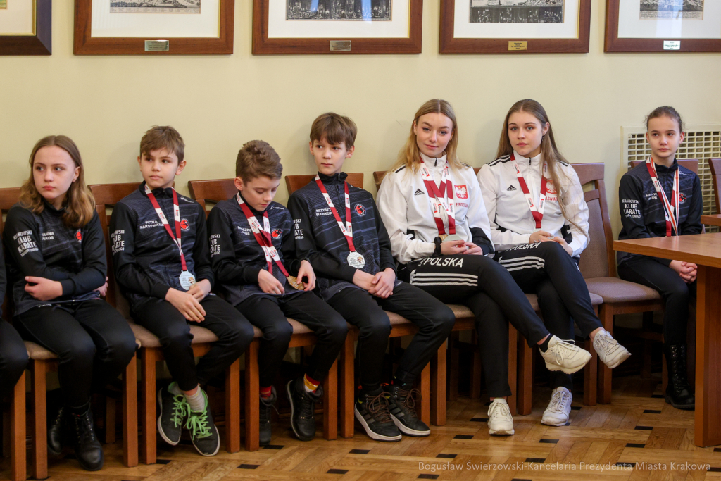 bs-230310-img_9403.jpg-karate, spotkanie  Autor: B. Świerzowski