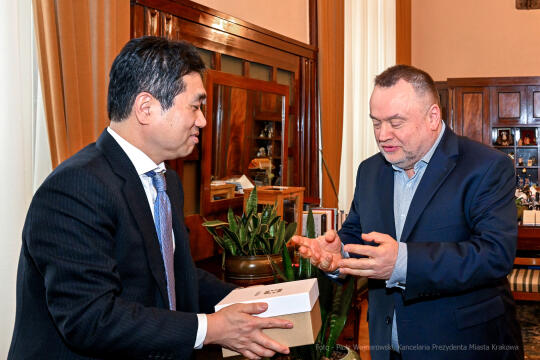 umk_7939.jpg-Korea, Korei, ambasador, wizyta, 2023, Kulig, Hoonmin, Lim