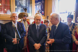 bs-230318-img_0100.jpg-Medale, Majchrowski