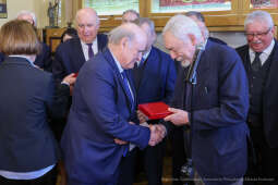 bs-230318-img_0226.jpg-Medale, Majchrowski