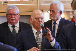 bs-230318-img_0311.jpg-Medale, Majchrowski