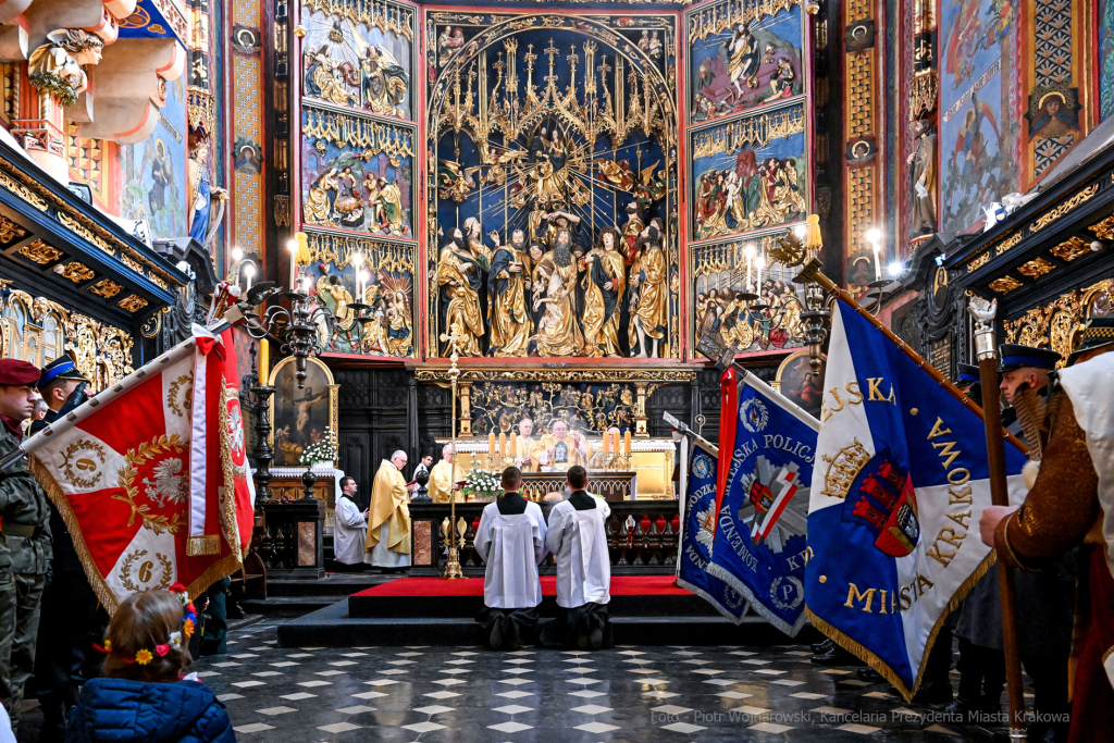 msza, św, Józef, za miasto, Raś, poczty, sztandary, Migdał, Drewnicki, dzieci, ołtarz, Wita Stw  Autor: P. Wojnarowski