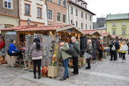 Św, Józef, patron, kramy, jarmark, Mały Rynek, kiermasz, cukierki, gril, krakowiacy, 2023