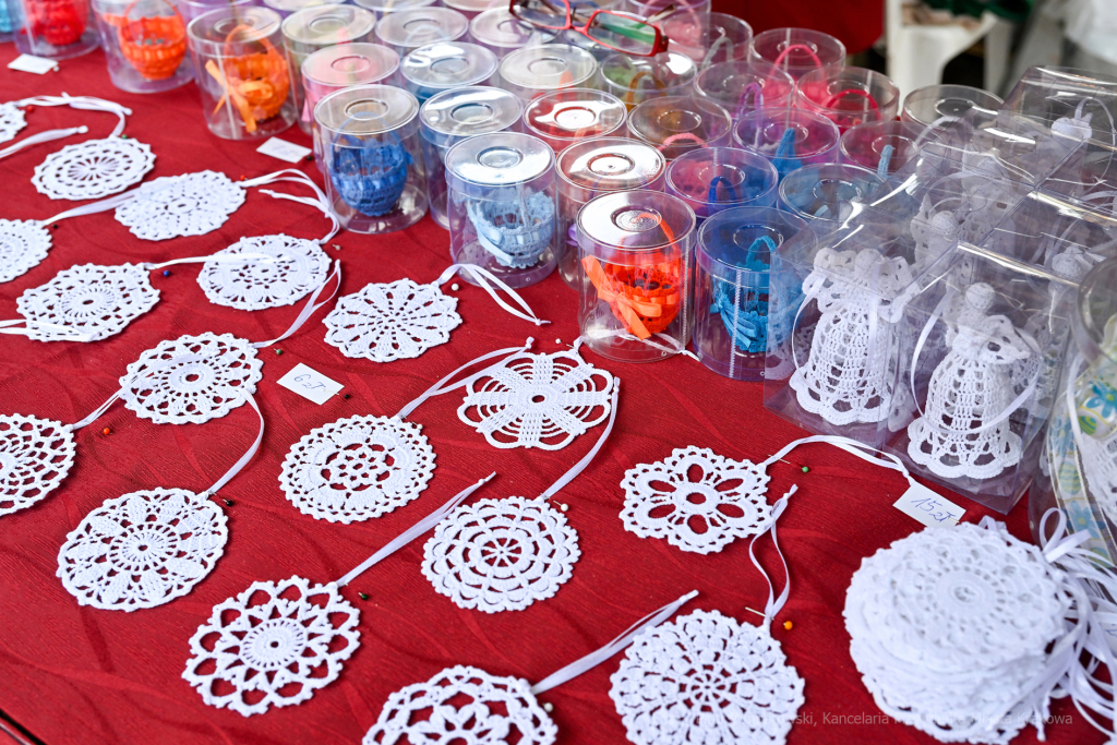 Św, Józef, patron, kramy, jarmark, Mały Rynek, kiermasz, cukierki, gril, krakowiacy, 2023  Autor: P. Wojnarowski