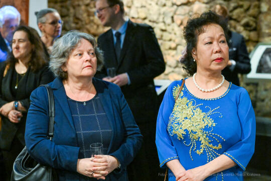 umk_0818.jpg-profesorzy, nowi, podziemia, rynku, Majchrowski, spotkanie, nowomianowani, 2023