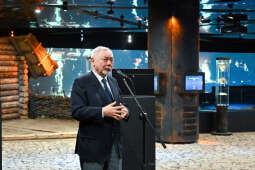 umk_0827.jpg-profesorzy, nowi, podziemia, rynku, Majchrowski, spotkanie, nowomianowani, 2023