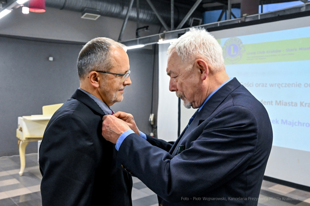 umk_3420.jpg-Lions, Club, Stare Miasto, Honoris, Gratia, Majchrowski, Jubileusz, Gęsia, 2023  Autor: P. Wojnarowski