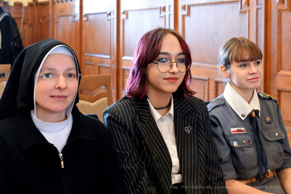 Ośmiu wspaniałych, młodzież, wolontariusze, nastolatki, konkurs, nagrody, Domańska, Drewnicki,   Autor: P. Wojnarowski