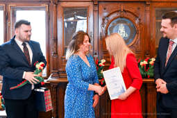 Ośmiu wspaniałych, młodzież, wolontariusze, nastolatki, konkurs, nagrody, Domańska, Drewnicki, 