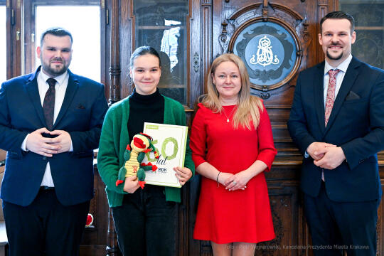 Ośmiu wspaniałych, młodzież, wolontariusze, nastolatki, konkurs, nagrody, Domańska, Drewnicki, 