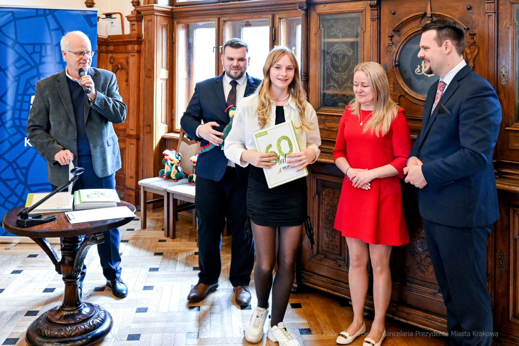 Ośmiu wspaniałych, młodzież, wolontariusze, nastolatki, konkurs, nagrody, Domańska, Drewnicki,   Autor: P. Wojnarowski