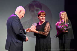 umk_8758.jpg-kobiety, nagroda, Bujwidowej, Bujwidowa, Nina, Gabryś, Majchrowski, MOCAK