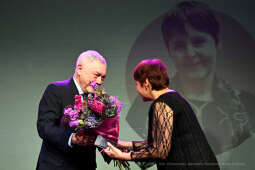 umk_8773.jpg-kobiety, nagroda, Bujwidowej, Bujwidowa, Nina, Gabryś, Majchrowski, MOCAK