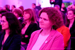 umk_8855.jpg-kobiety, nagroda, Bujwidowej, Bujwidowa, Nina, Gabryś, Majchrowski, MOCAK