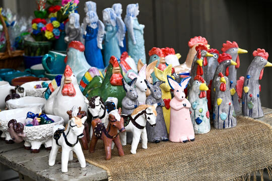 umk_3936.jpg-Stary Kleparz, zakupy, Rynek, Jarmark, Wielkanocny, turyści, 2023, plac targowy