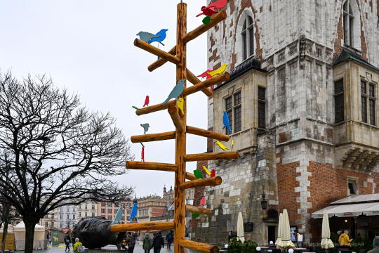 umk_3987.jpg-Stary Kleparz, zakupy, Rynek, Jarmark, Wielkanocny, turyści, 2023, plac targowy