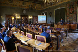 bs-230414-img_4155.jpg-Korpus, spotkanie, konsulowie