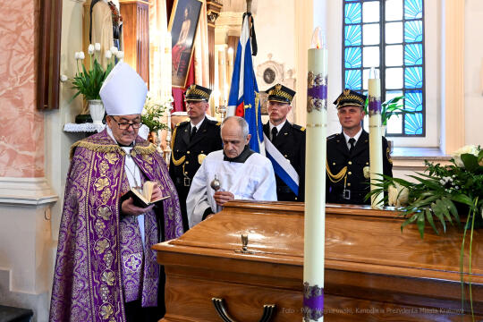 umk_5890.jpg-Zuziak, Zbigniew, wiceprezydent, profesor, Majchrowski, Cmentarz, Rakowicki