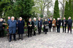 umk_5942.jpg-Zuziak, Zbigniew, wiceprezydent, profesor, Majchrowski, Cmentarz, Rakowicki