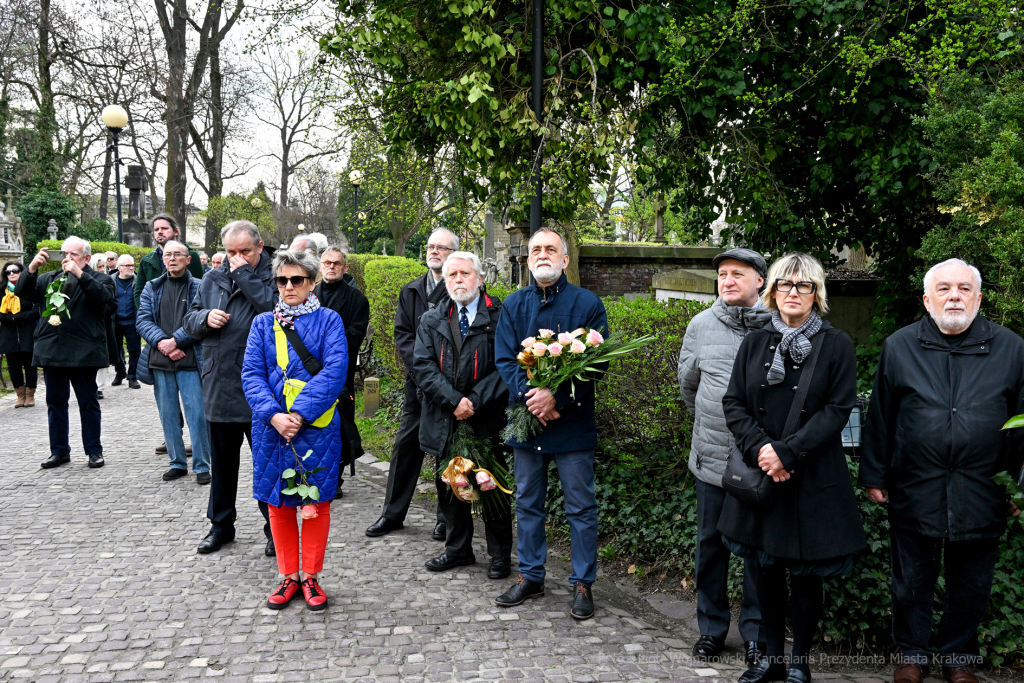 umk_5945.jpg-Zuziak, Zbigniew, wiceprezydent, profesor, Majchrowski, Cmentarz, Rakowicki  Autor: P. Wojnarowski