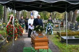 umk_6359.jpg-Zuziak, Zbigniew, wiceprezydent, profesor, Majchrowski, Cmentarz, Rakowicki