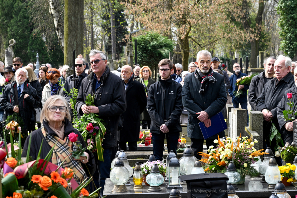 umk_6392.jpg-Zuziak, Zbigniew, wiceprezydent, profesor, Majchrowski, Cmentarz, Rakowicki  Autor: P. Wojnarowski