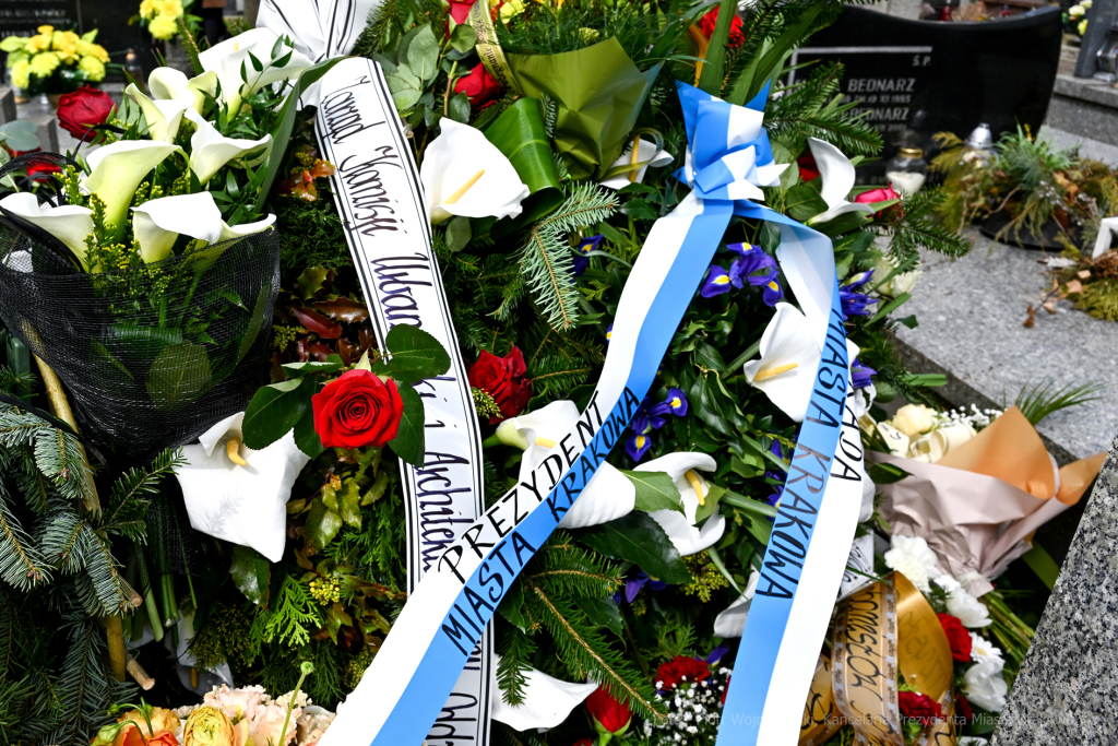 umk_6562.jpg-Zuziak, Zbigniew, wiceprezydent, profesor, Majchrowski, Cmentarz, Rakowicki  Autor: P. Wojnarowski