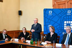 umk_6588.jpg-spotkanie, Misja, Gospodarcza, Austria, Styria, Muzyk, Eibinger-Mied