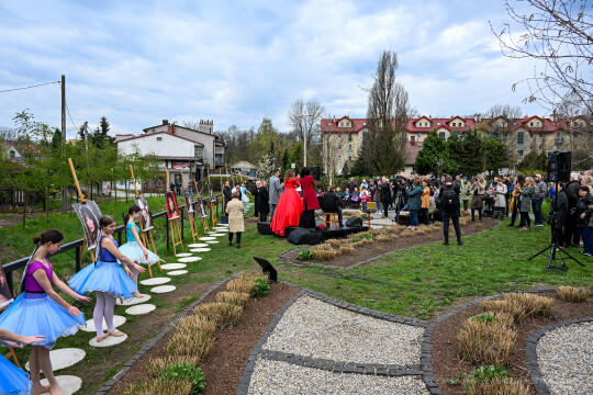 Irena, Jarocka, skwer, Motylem, Jestem, Kośmider, Prokocim, otwarcie, Fijałkowska, mieszkańcy, 20