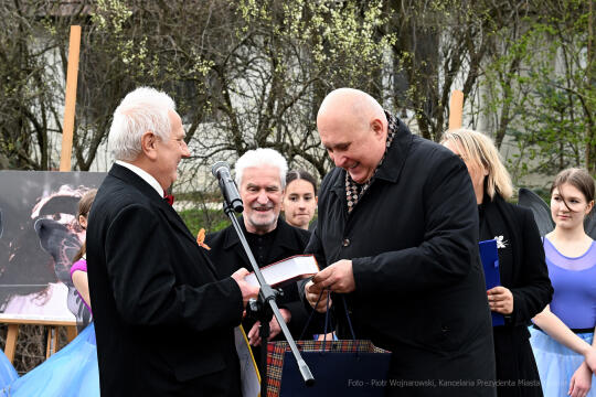 Irena, Jarocka, skwer, Motylem, Jestem, Kośmider, Prokocim, otwarcie, Fijałkowska, mieszkańcy, 20