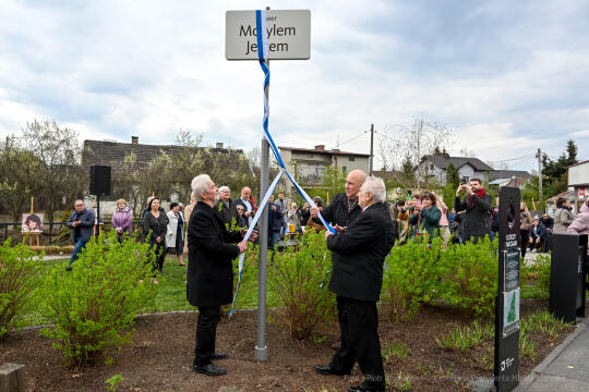 Irena, Jarocka, skwer, Motylem, Jestem, Kośmider, Prokocim, otwarcie, Fijałkowska, mieszkańcy, 20