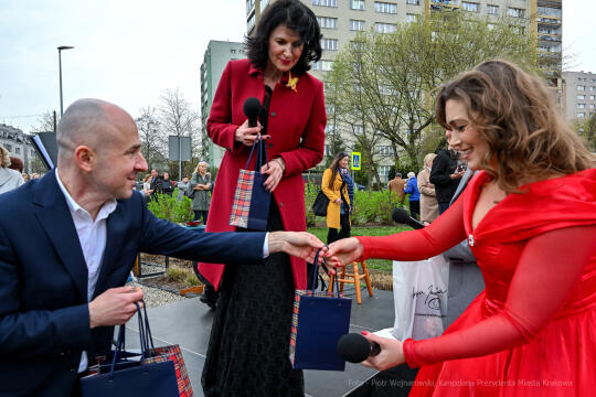 Irena, Jarocka, skwer, Motylem, Jestem, Kośmider, Prokocim, otwarcie, Fijałkowska, mieszkańcy, 20