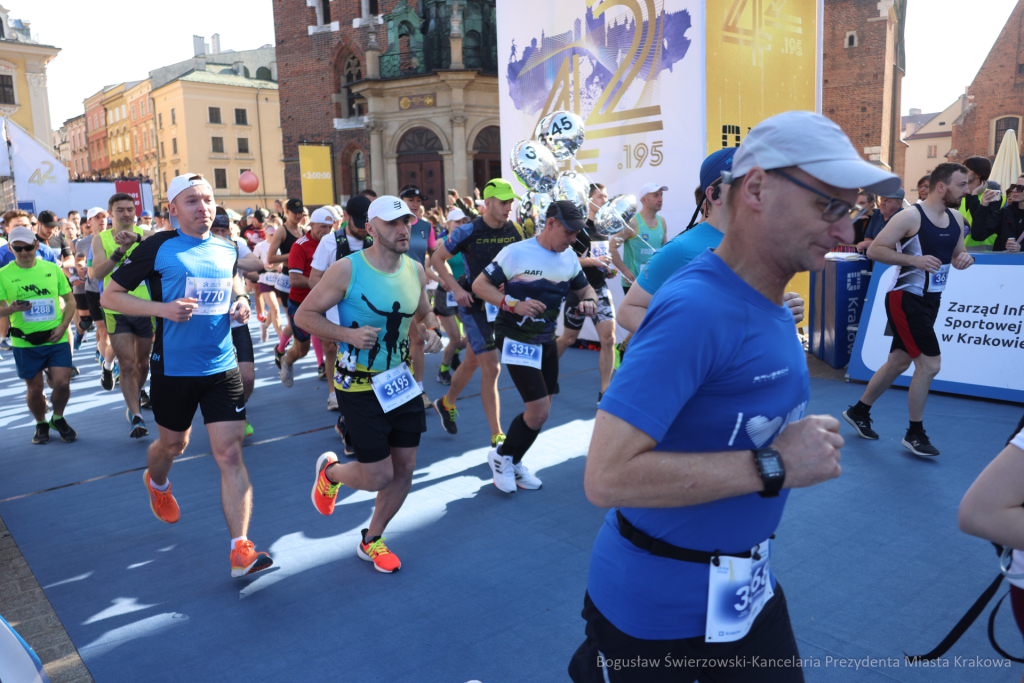 bs-230423-img_7562.jpg-Cracovia Maraton  Autor: B. Świerzowski