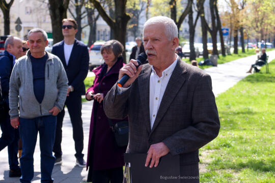 bs-230422-img_6336.jpg-Skwer, Jerzy Ridan, kulig