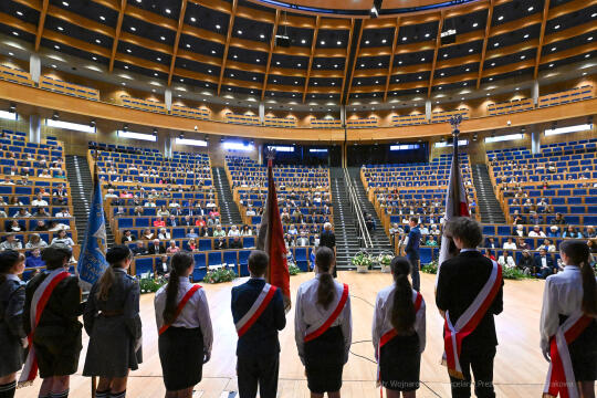 Jubileusz, szkoła, 4, nr 4, SP, Podstawowa, Kraków, Korfel-Jasińska, Honoris Gratia, 150 lat, Aud