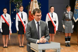 Jubileusz, szkoła, 4, nr 4, SP, Podstawowa, Kraków, Korfel-Jasińska, Honoris Gratia, 150 lat, Aud