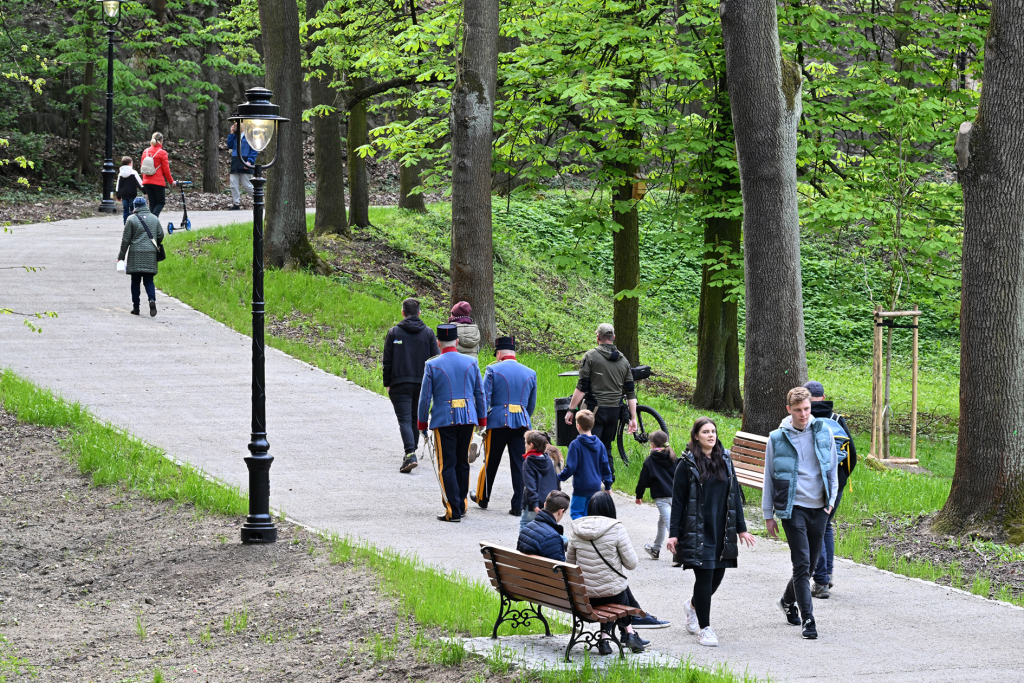 otwarcie, rewitalizacja, park, Bednarskiego, Bednarski, Podgórze, Majchrowski, Kempf, Kojs, 2023  Autor: P. Wojnarowski