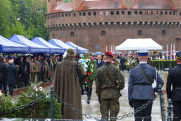 bs-230503-img_8831.jpg-3 maja