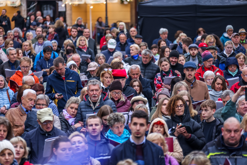 bs_230503_9216.jpg-Lekcja Śpiewania, BPP  Autor: B. Świerzowski