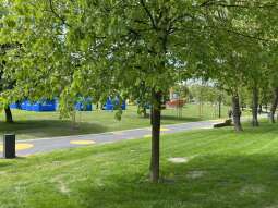 346108663_1907612372946795_1681163147868031901_n.jpg-Piknik w parku Kurdwanów, 05.2023