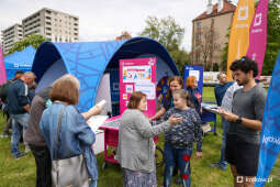 bs_230513_1732.jpg-Piknik w parku Kurdwanów, 05.2023, p. Kulig