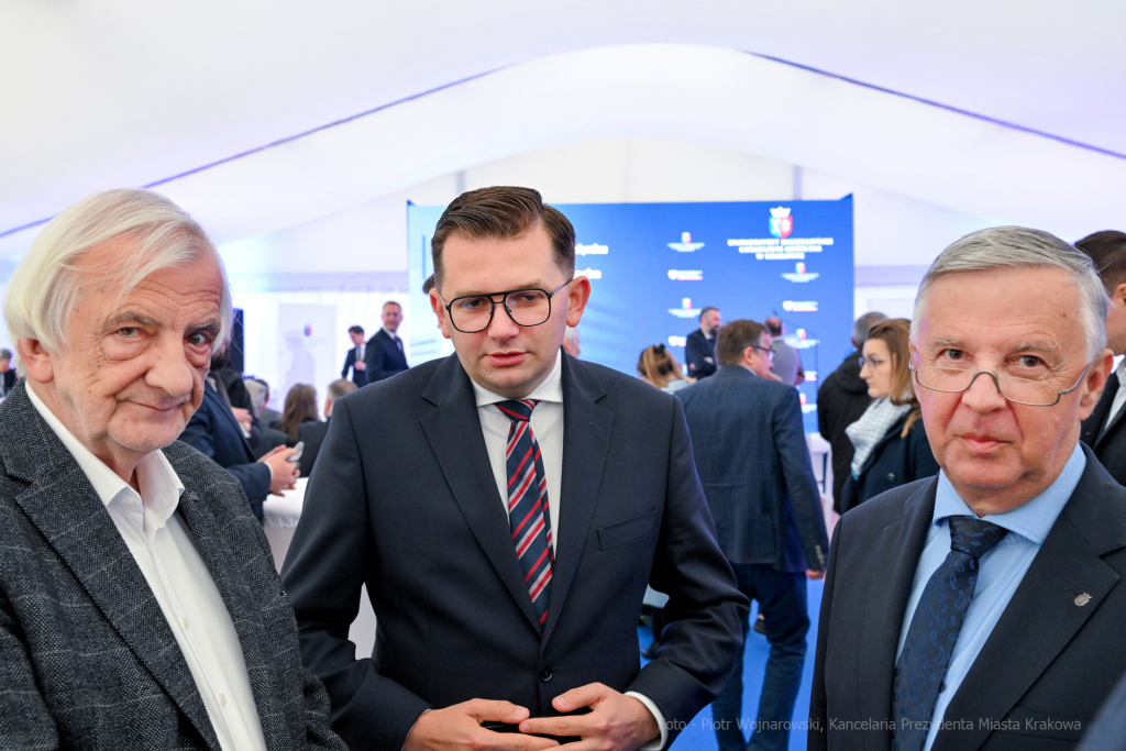 wmurowanie, kamienia, węgielnego,  Kampus, Medyczny, UJ, Prokocim, Majchrowski, Morawiecki, Wasserm  Autor: P. Wojnarowski