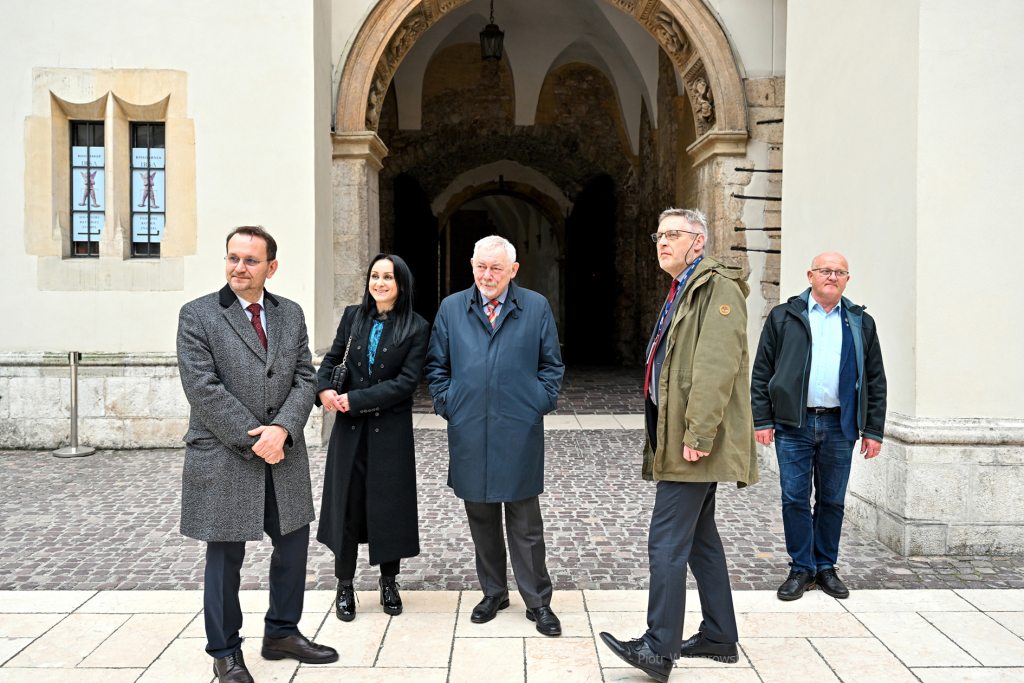 umk_5585.jpg-Wawel, Majchrowski, Noc Muzeów, inauguracja, Betlej, HG, 2023, XIX, Edycja  Autor: P. Wojnarowski