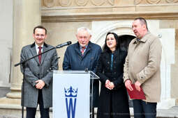 umk_5819.jpg-Wawel, Majchrowski, Noc Muzeów, inauguracja, Betlej, HG, 2023, XIX, Edycja